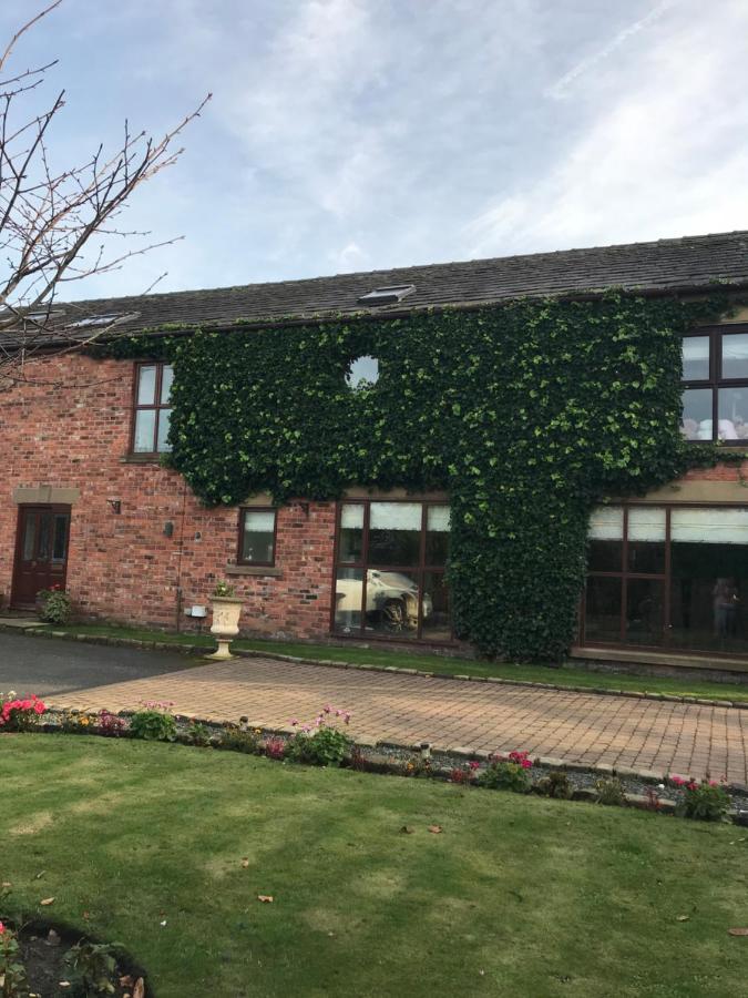 Mickering Barn Bed and Breakfast Aughton Εξωτερικό φωτογραφία