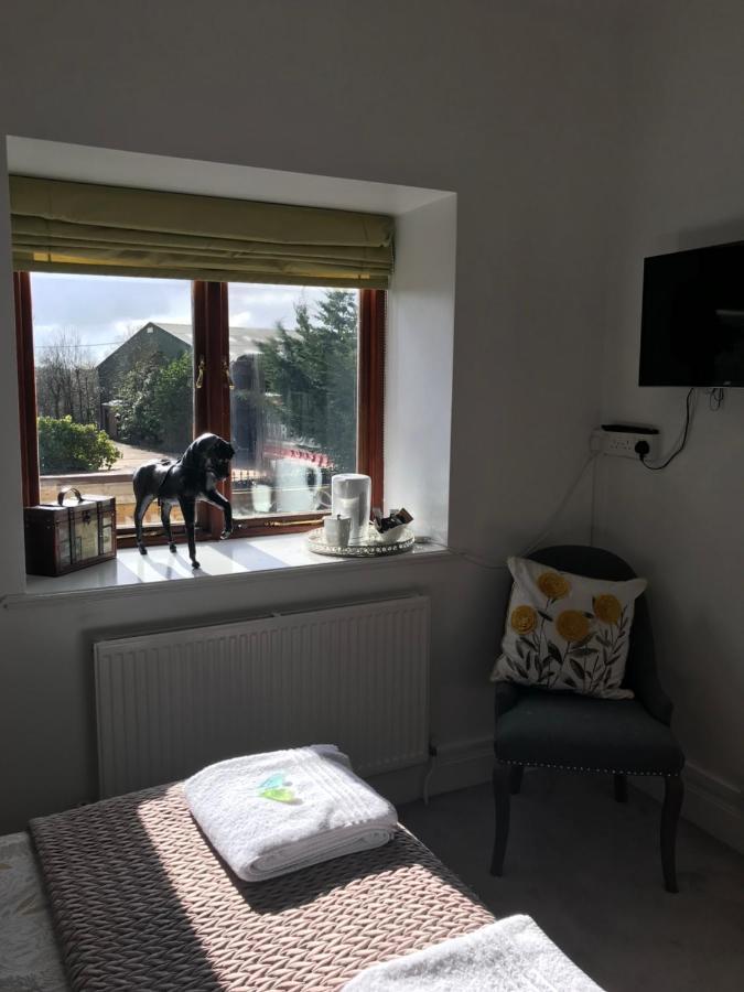 Mickering Barn Bed and Breakfast Aughton Εξωτερικό φωτογραφία